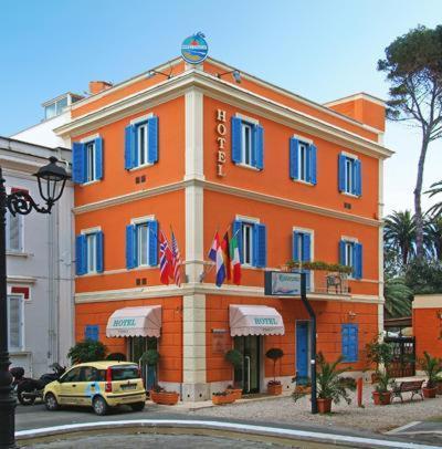 Hotel L'Isola Санта-Маринелла Экстерьер фото